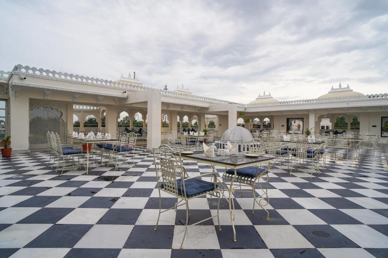 Hotel The Amar Mahal By Trulyy Udajpur Exteriér fotografie