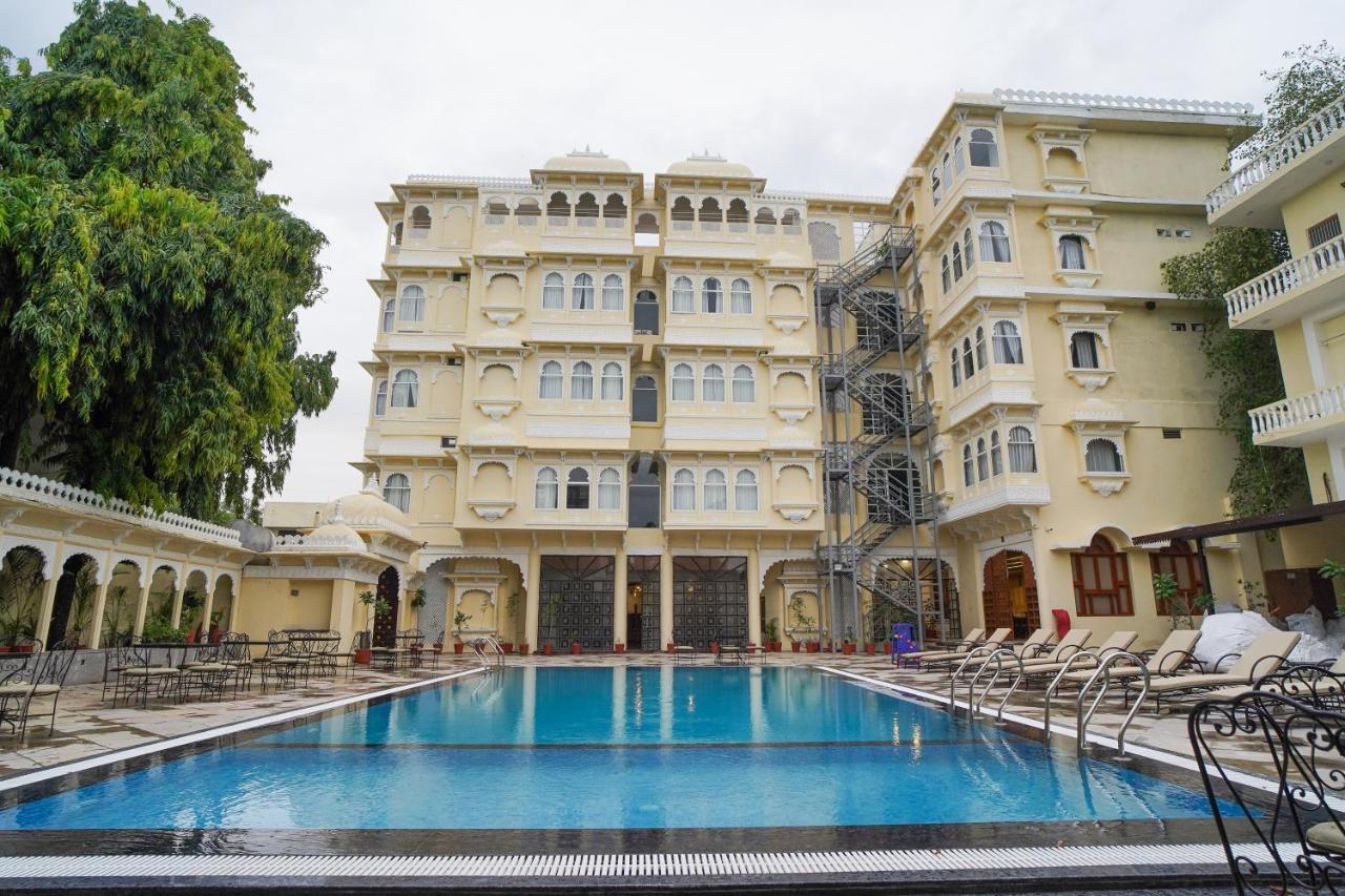 Hotel The Amar Mahal By Trulyy Udajpur Exteriér fotografie