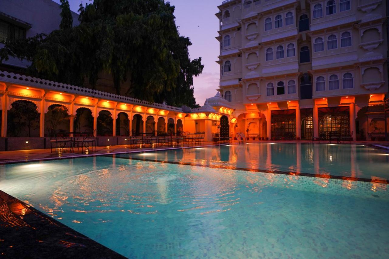 Hotel The Amar Mahal By Trulyy Udajpur Exteriér fotografie