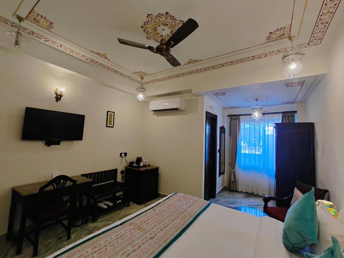 Hotel The Amar Mahal By Trulyy Udajpur Exteriér fotografie