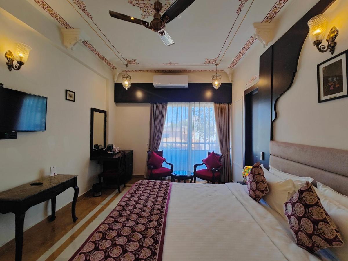 Hotel The Amar Mahal By Trulyy Udajpur Exteriér fotografie