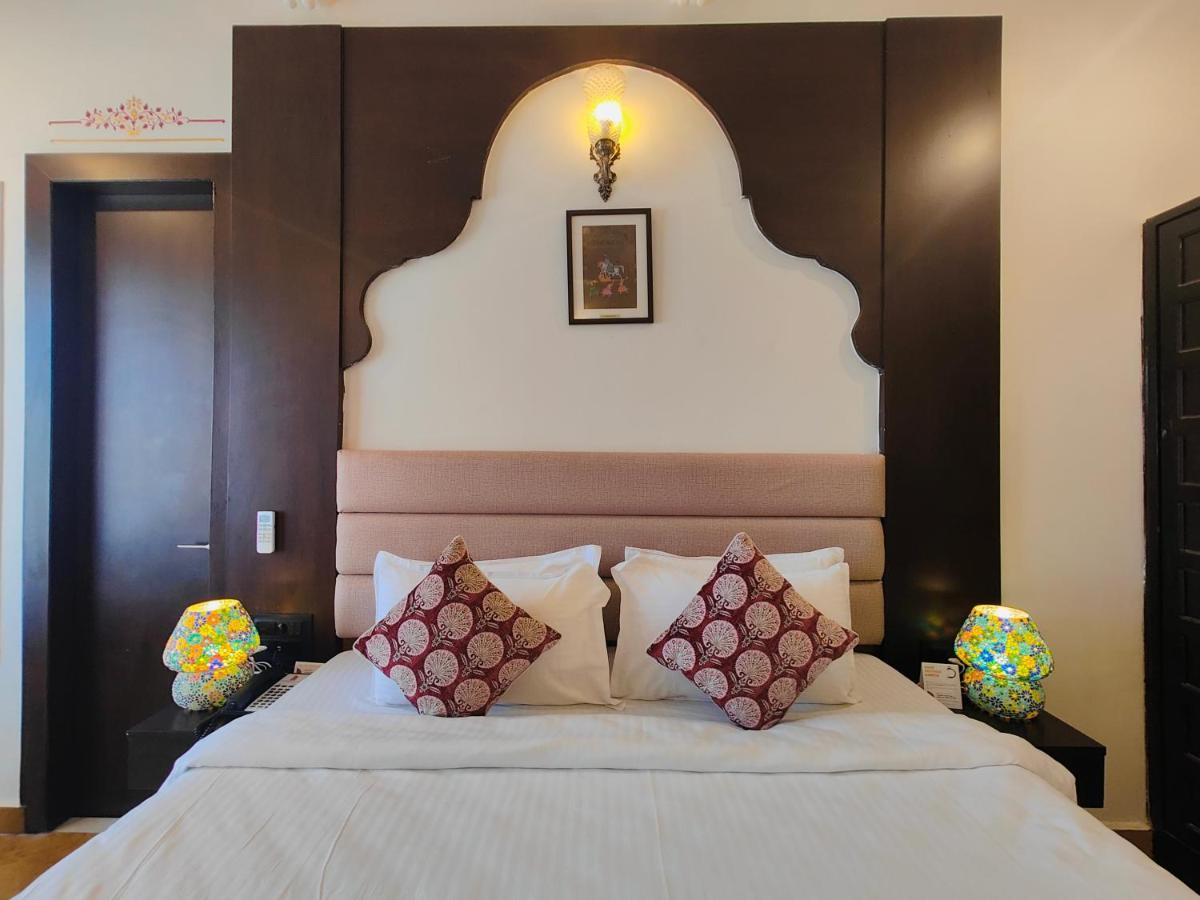 Hotel The Amar Mahal By Trulyy Udajpur Exteriér fotografie