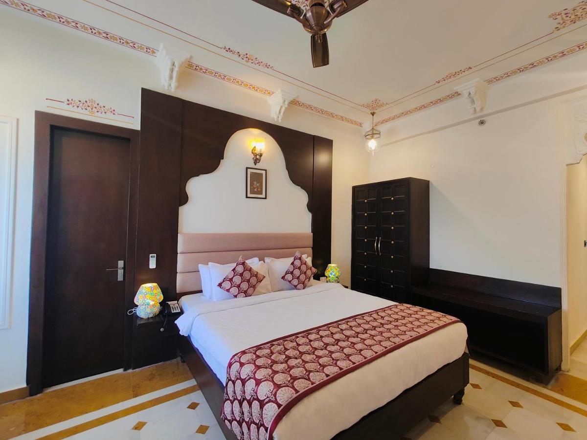 Hotel The Amar Mahal By Trulyy Udajpur Exteriér fotografie