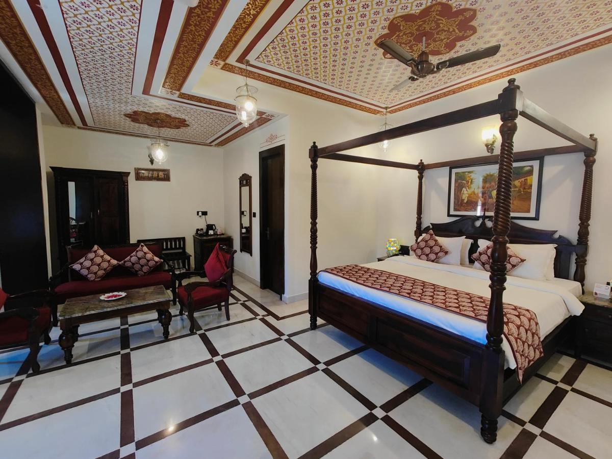 Hotel The Amar Mahal By Trulyy Udajpur Exteriér fotografie